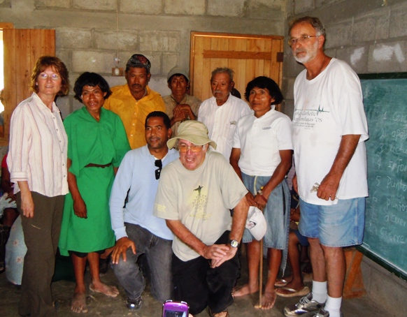 MH Team members pose with the Tolupan chiefs of Montana de la Flor